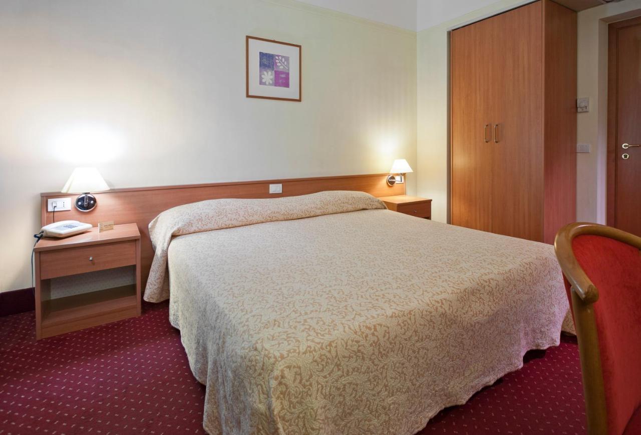 Hotel Fortuna Ancona Exterior foto