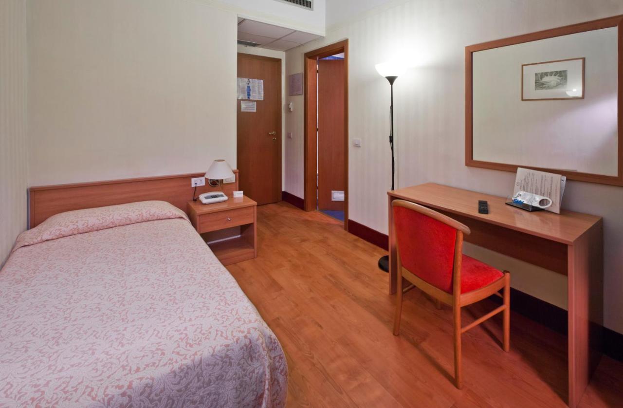 Hotel Fortuna Ancona Exterior foto